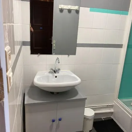 アパート Joli Studio Dans Residence Avec Piscine